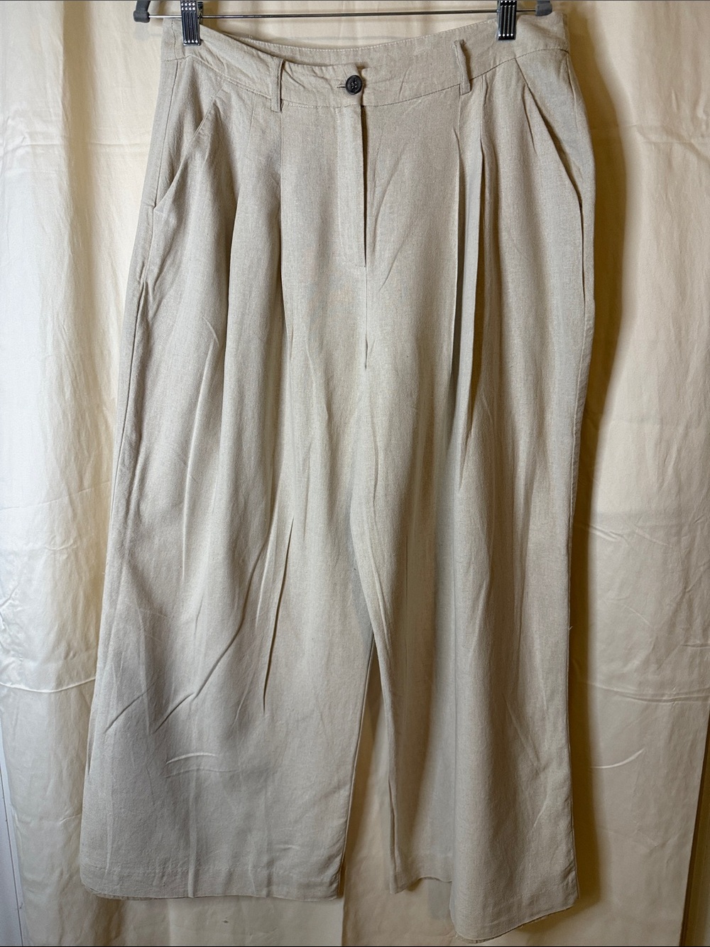 Vince Camuto Wide-Leg Pants in Light Beige